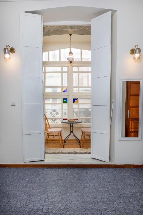 9 Pera Apartment Istanbul Ngoại thất bức ảnh