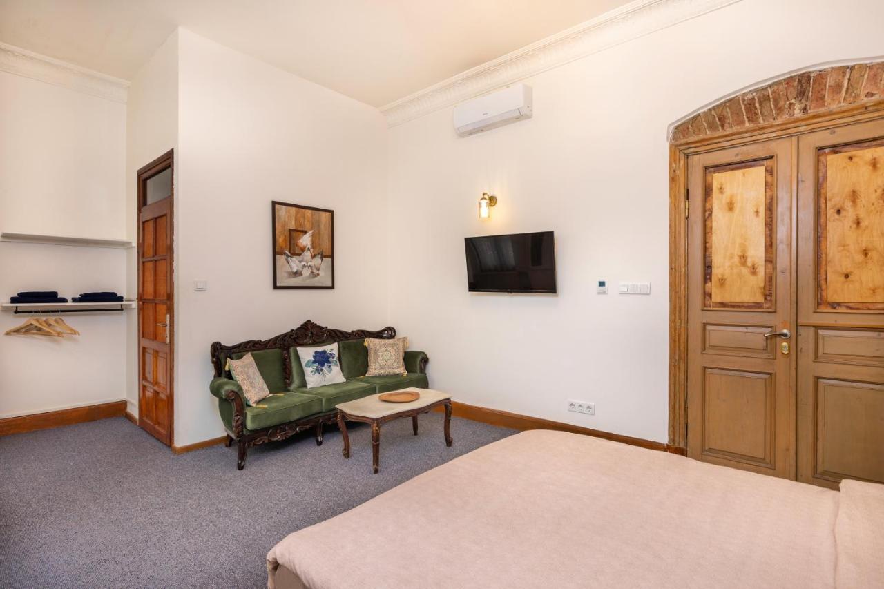 9 Pera Apartment Istanbul Ngoại thất bức ảnh