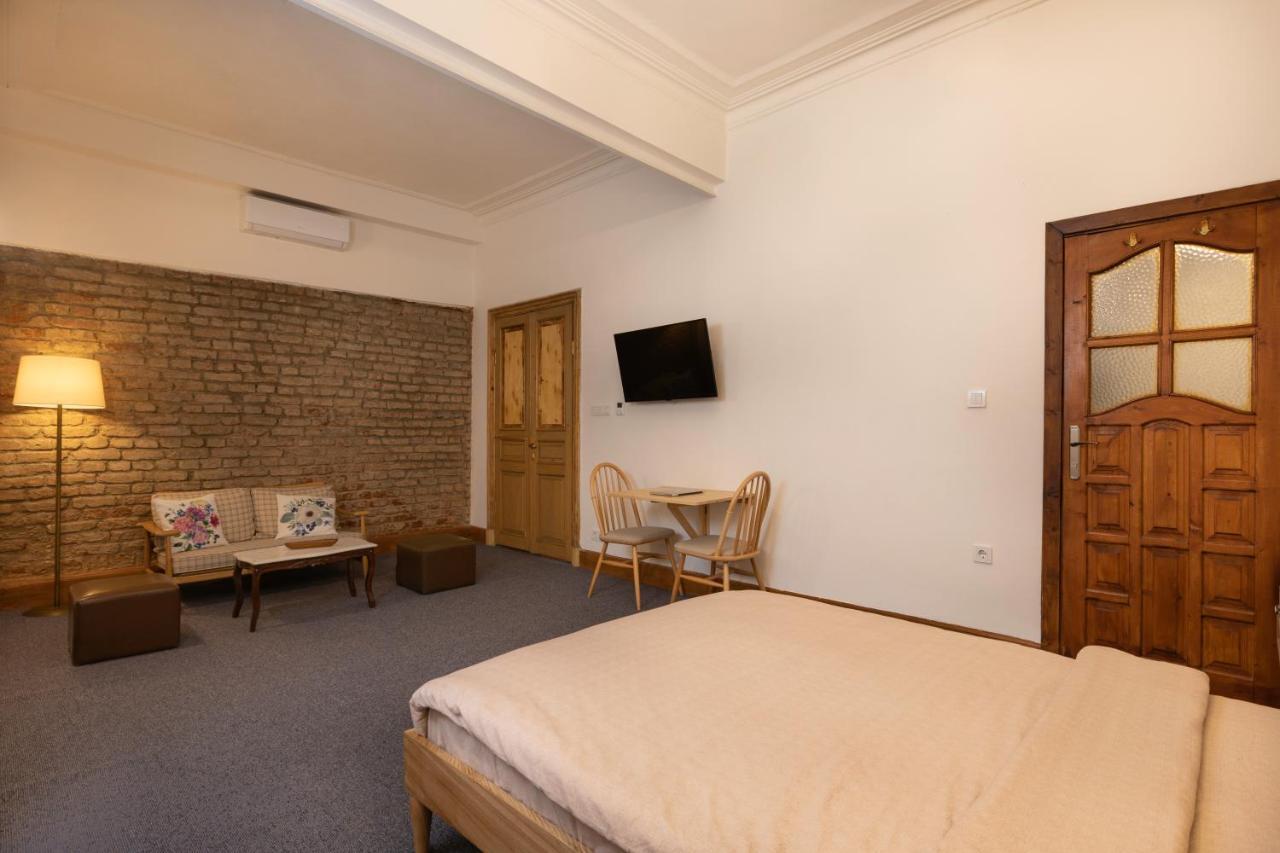 9 Pera Apartment Istanbul Ngoại thất bức ảnh
