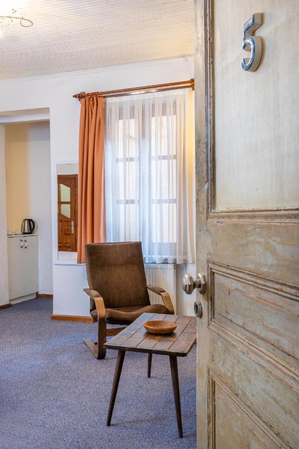 9 Pera Apartment Istanbul Ngoại thất bức ảnh